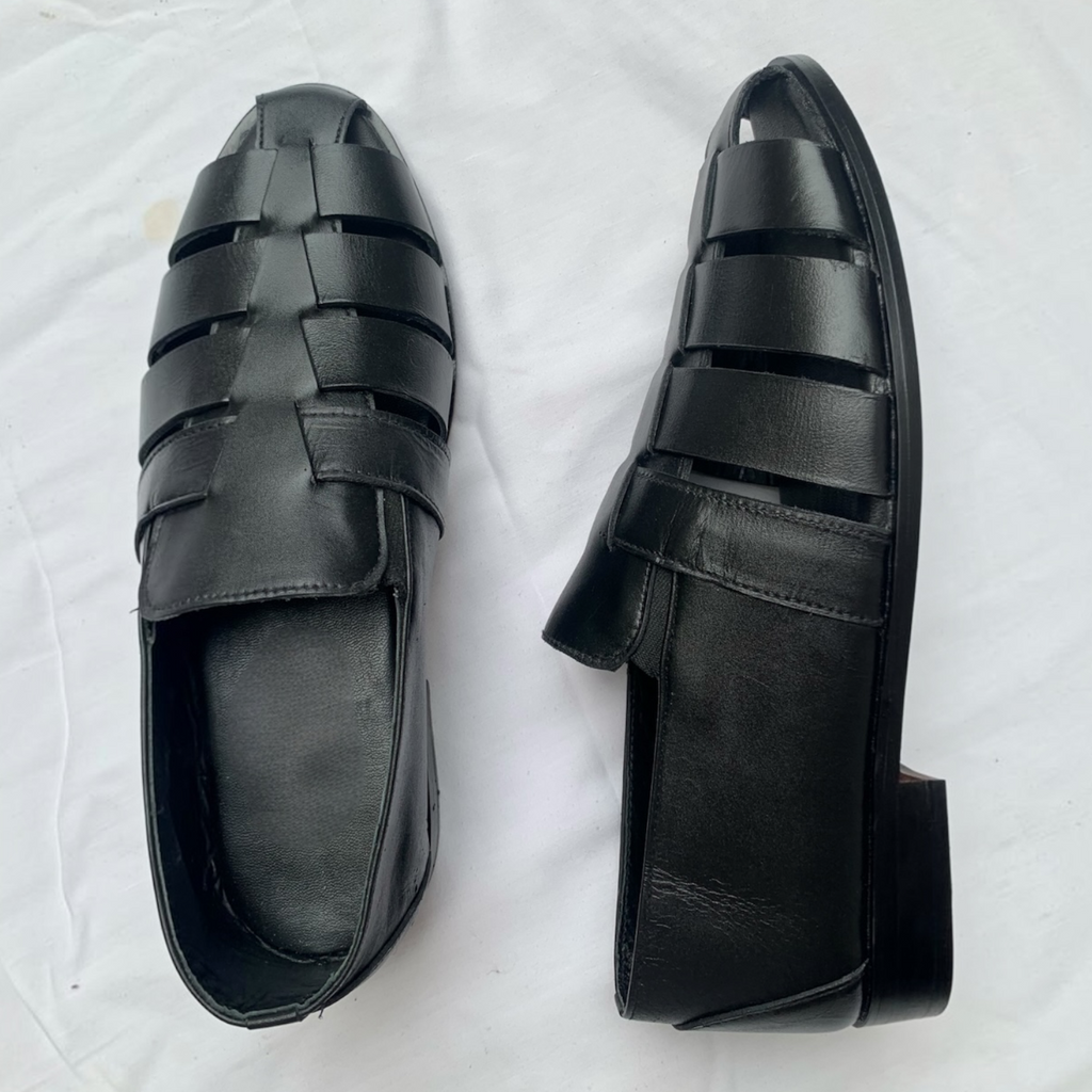 Men’s handmade leather fisherman sandals by TAILOR LEATHER, featuring durable leather straps and comfortable sole for casual wear.