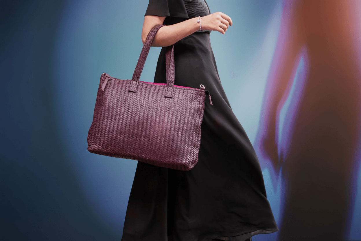 Burgundy Woven Tote Hero